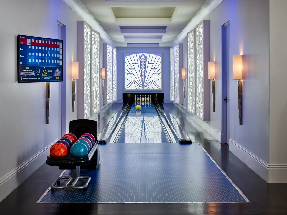 Art deco private bowling alley